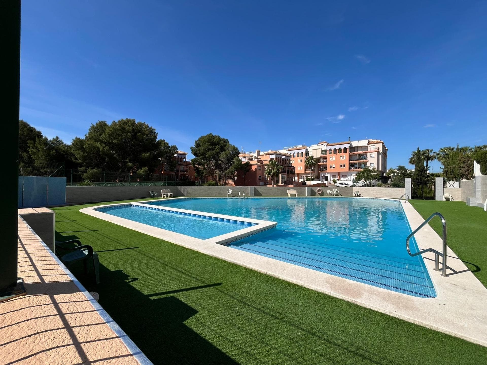 Bungalow en planta baja en venta en Playa Flamenca