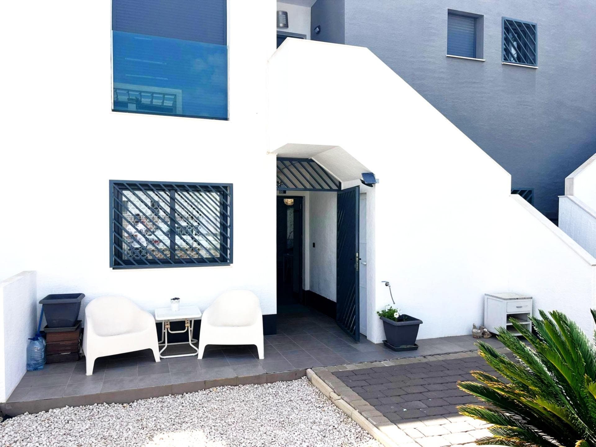 Exclusivo Bungalow de planta baja en Oasis Beach, La Zenia – Tu Oasis Privado en la Costa Blanca