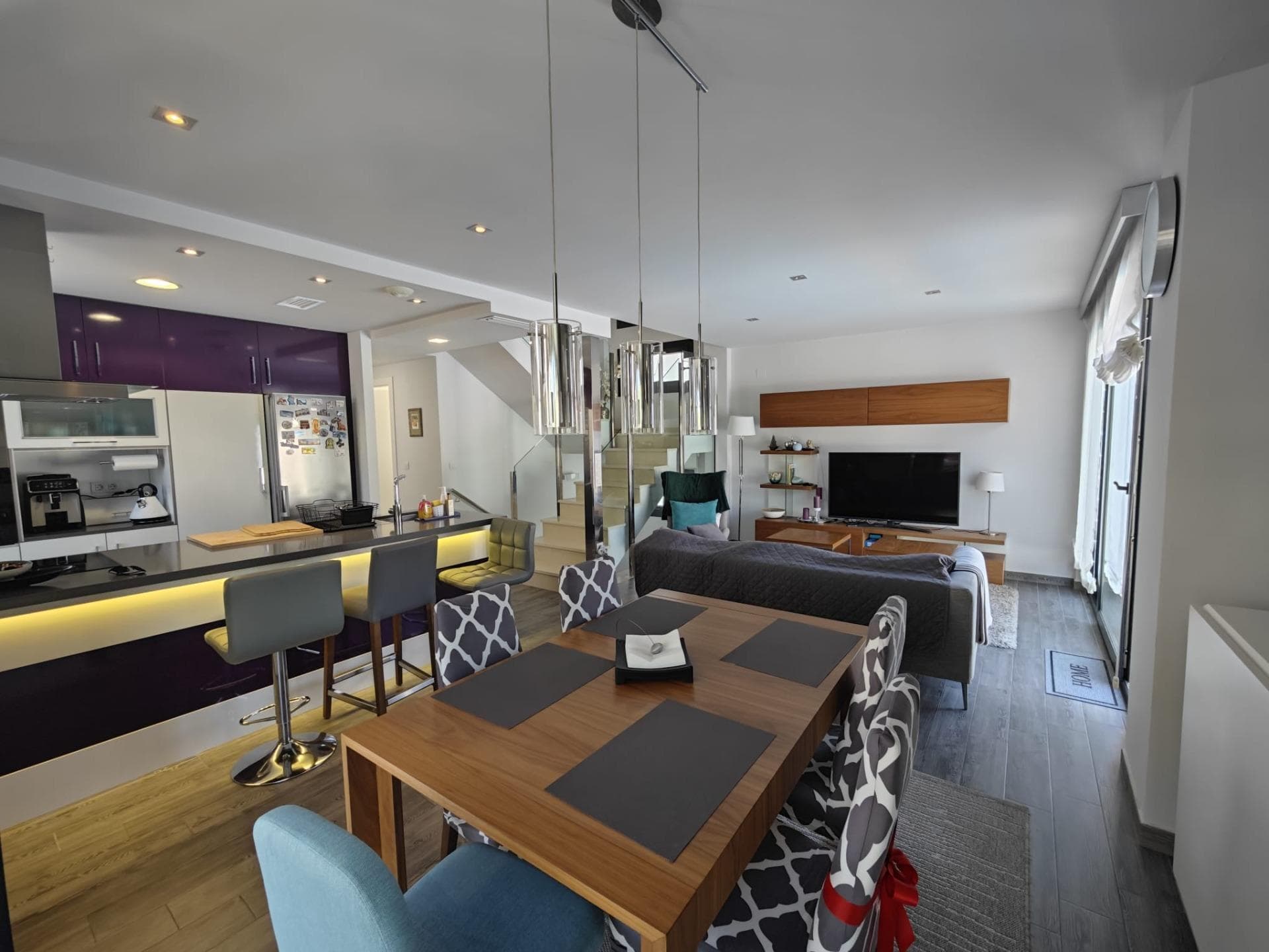 Exclusiva Villa Moderna en Aguas Nuevas, Torrevieja