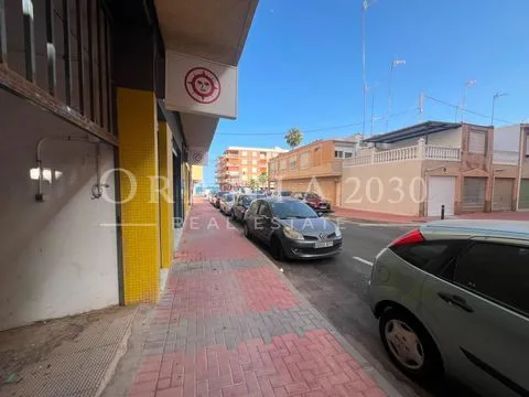 Lote de 11 garajes y 11 trasteros con gran potencial de ingresos