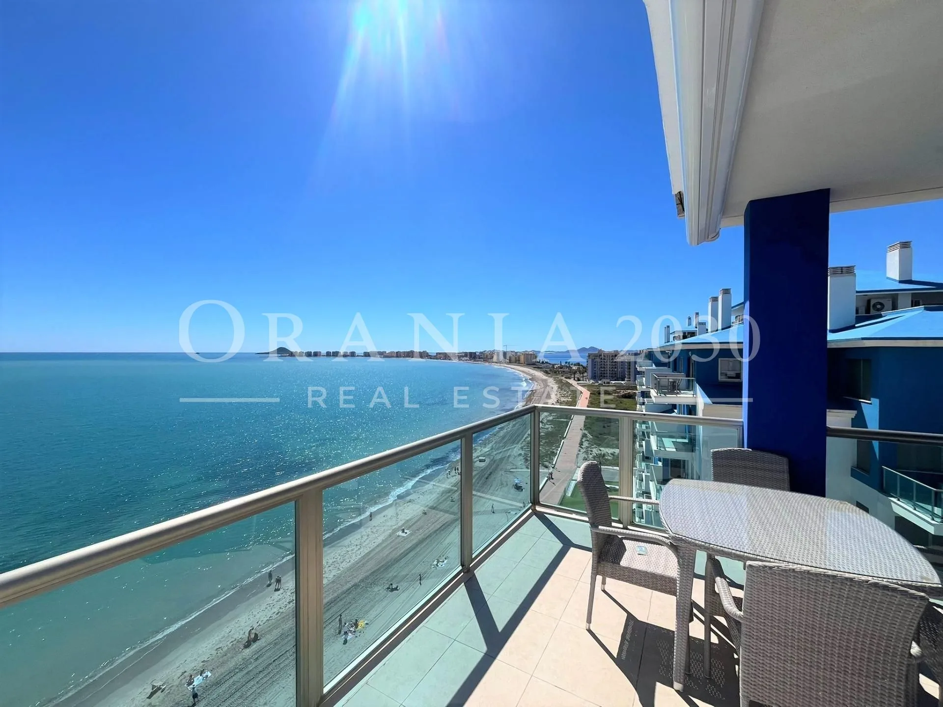 Exclusivo ático dúplex de lujo con vistas a dos mares en Euro Marina Tower, La Manga del Mar Menor