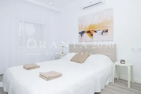 Adosado Totalmente Reformado en La Zenia – Junto al Parque y a Pasos de la Playa