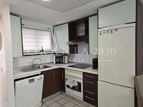 Apartamento en planta baja con terraza privada junto a la piscina en Residencial La Calma, Playa Flamenca