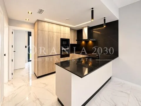 Bungalow en planta baja con 3 dormitorios y amplias terrazas en Innova Beach III – Punta Prima