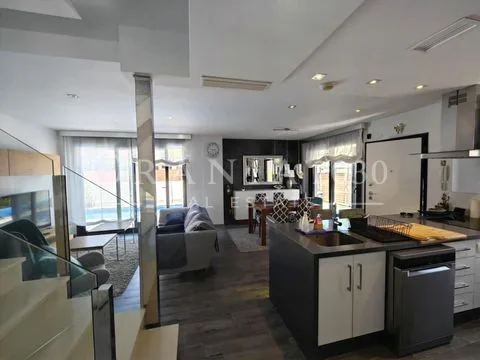Exclusiva Villa Moderna en Aguas Nuevas, Torrevieja