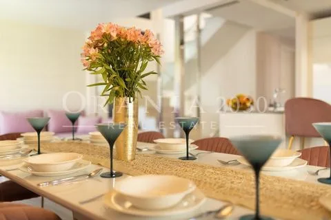Chalet independiente con piscina privada en Torrevieja