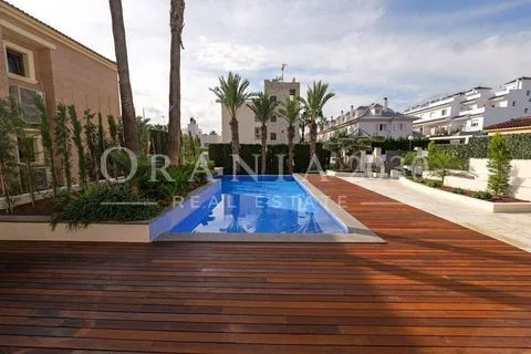 Lujo, diseño y exclusividad en el corazón de La Veleta Torrevieja